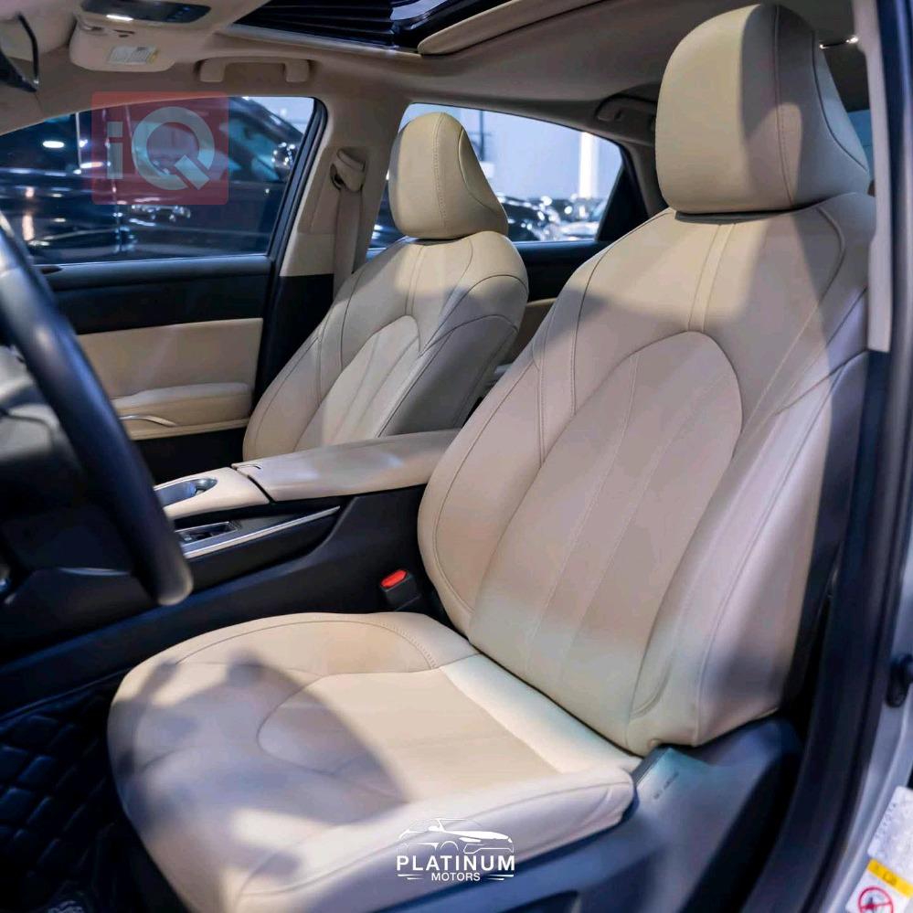 تويوتا أفالون